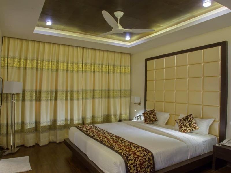 Ravi Residency Hotel Morbi Ngoại thất bức ảnh
